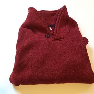 🦉GUC🦉 Heathered Maroon Sweater